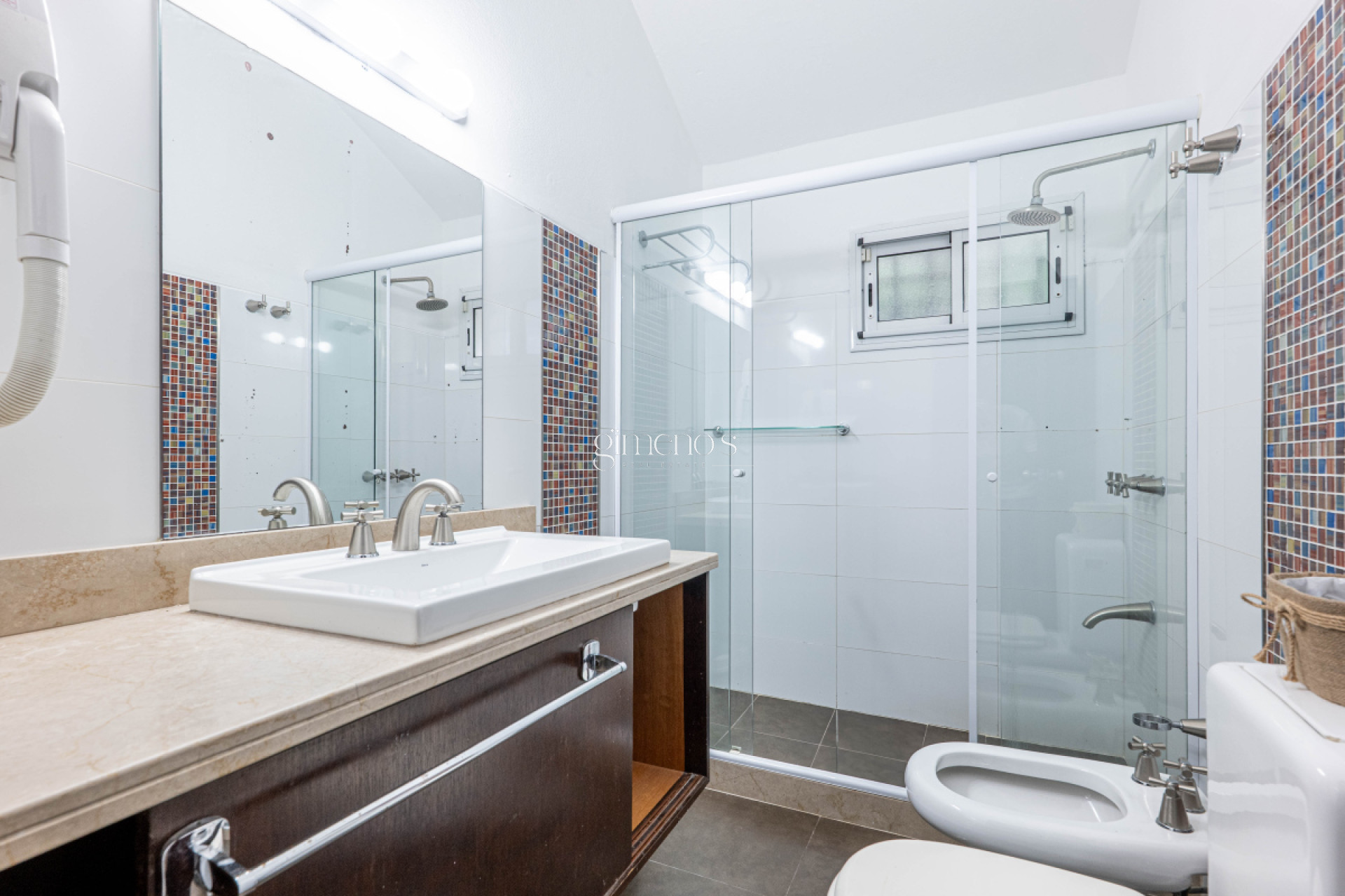 Casa ID.48 - Casa de 3 dormitorios en Venta - ZONA COLEGIOS - Punta del Este 