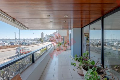 PUERTO - 4 DORMS - ALQUILER  - MKT7630A