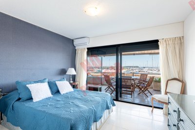 PUERTO - 4 DORMS - ALQUILER  - MKT7630A