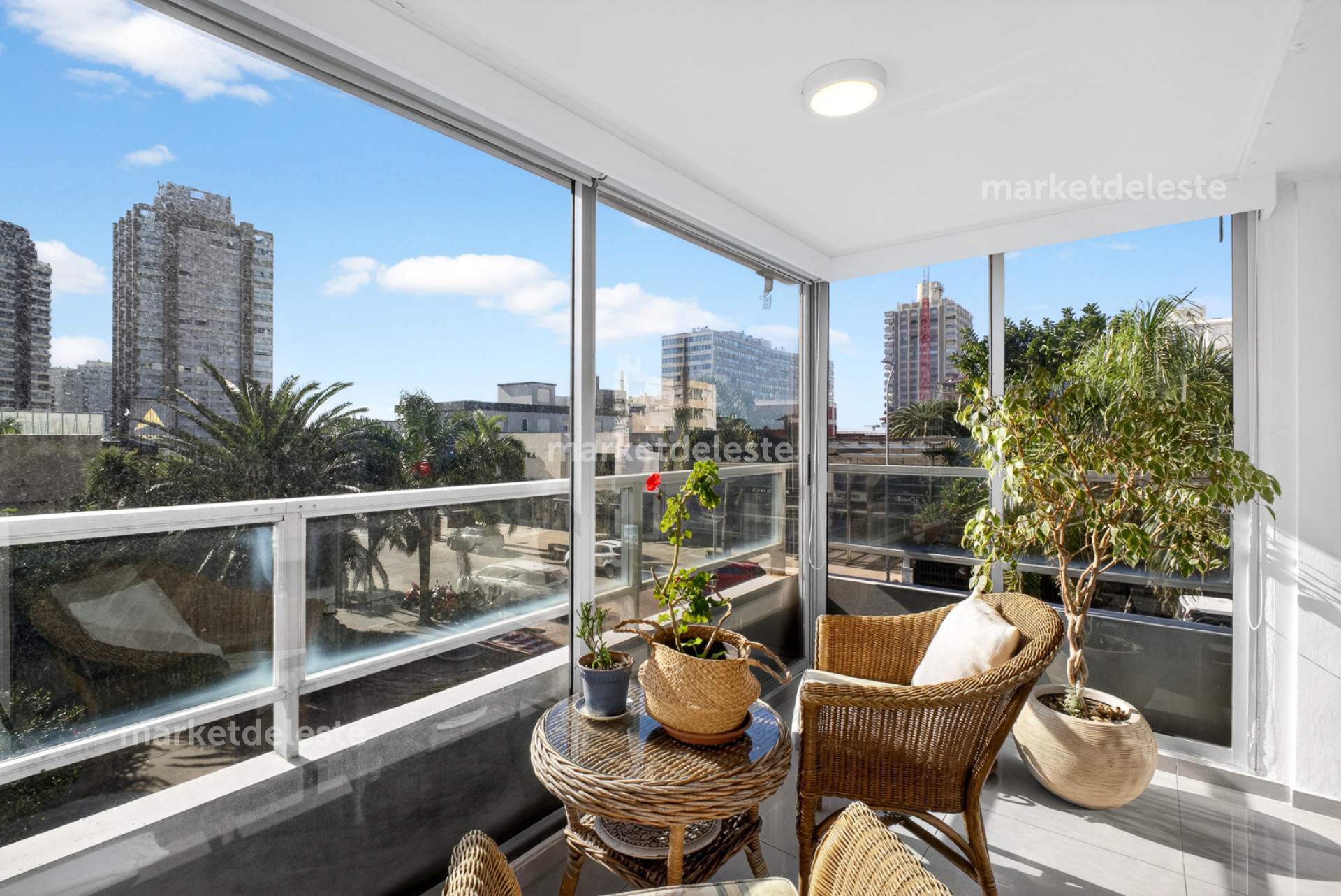 PENINSULA RECICLADO - 2 DORM Y DEP - MKT8126A