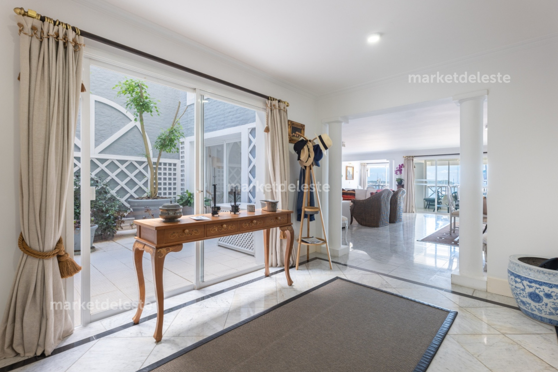 Apartamento ID.1925 - NEW PORT SEMIPISO 