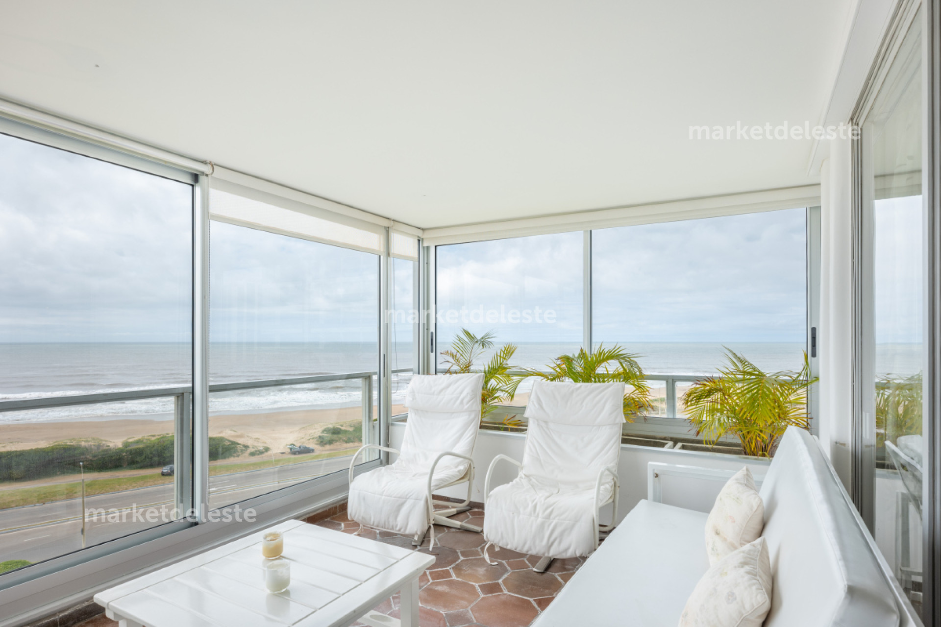 Apartamento ID.6956 - PRIMERA LINEA PLAYA BRAVA - 4 DORMIS & SERVICIO 