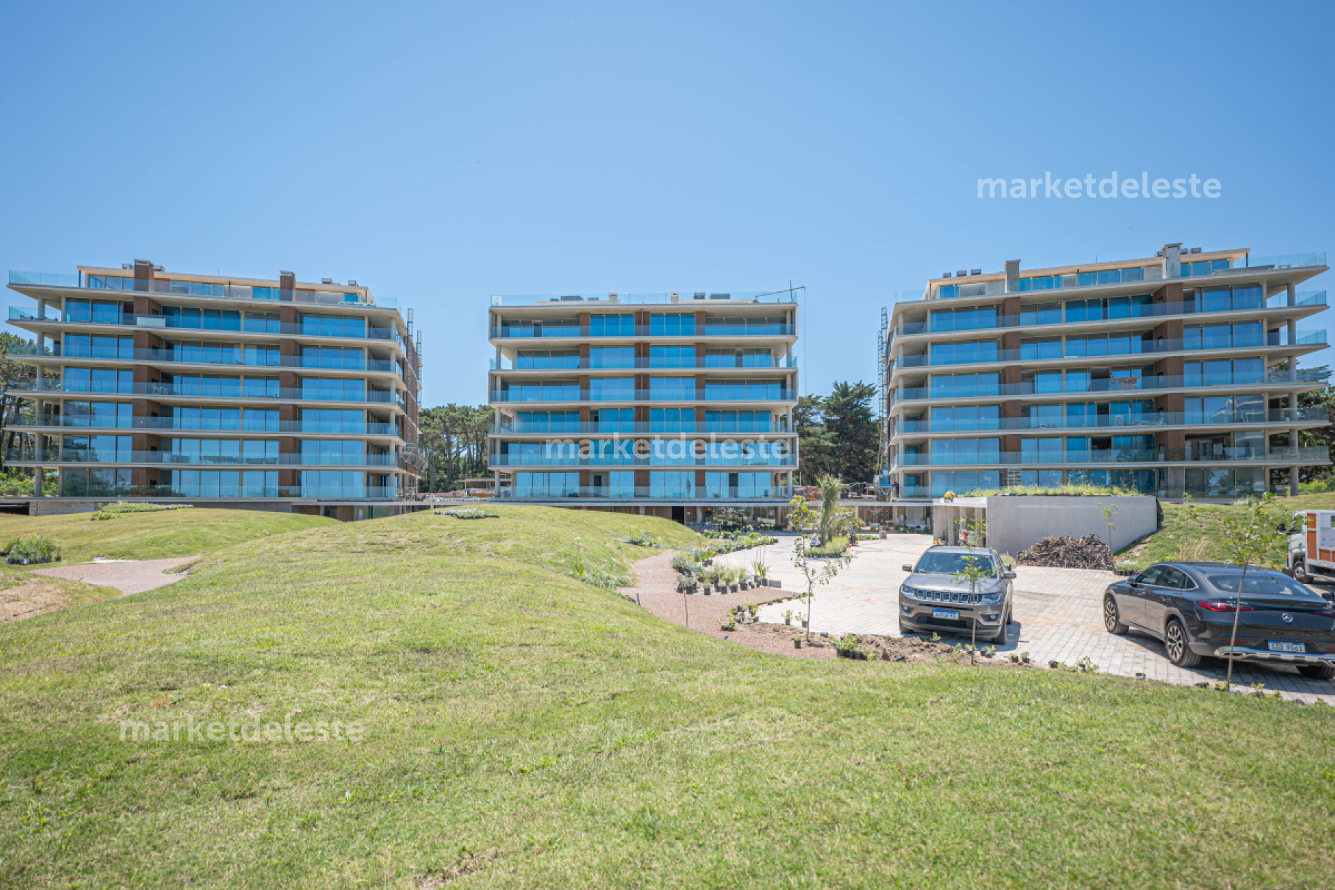 Apartamento ID.6865 - MON - ESQUINERO TORRE A