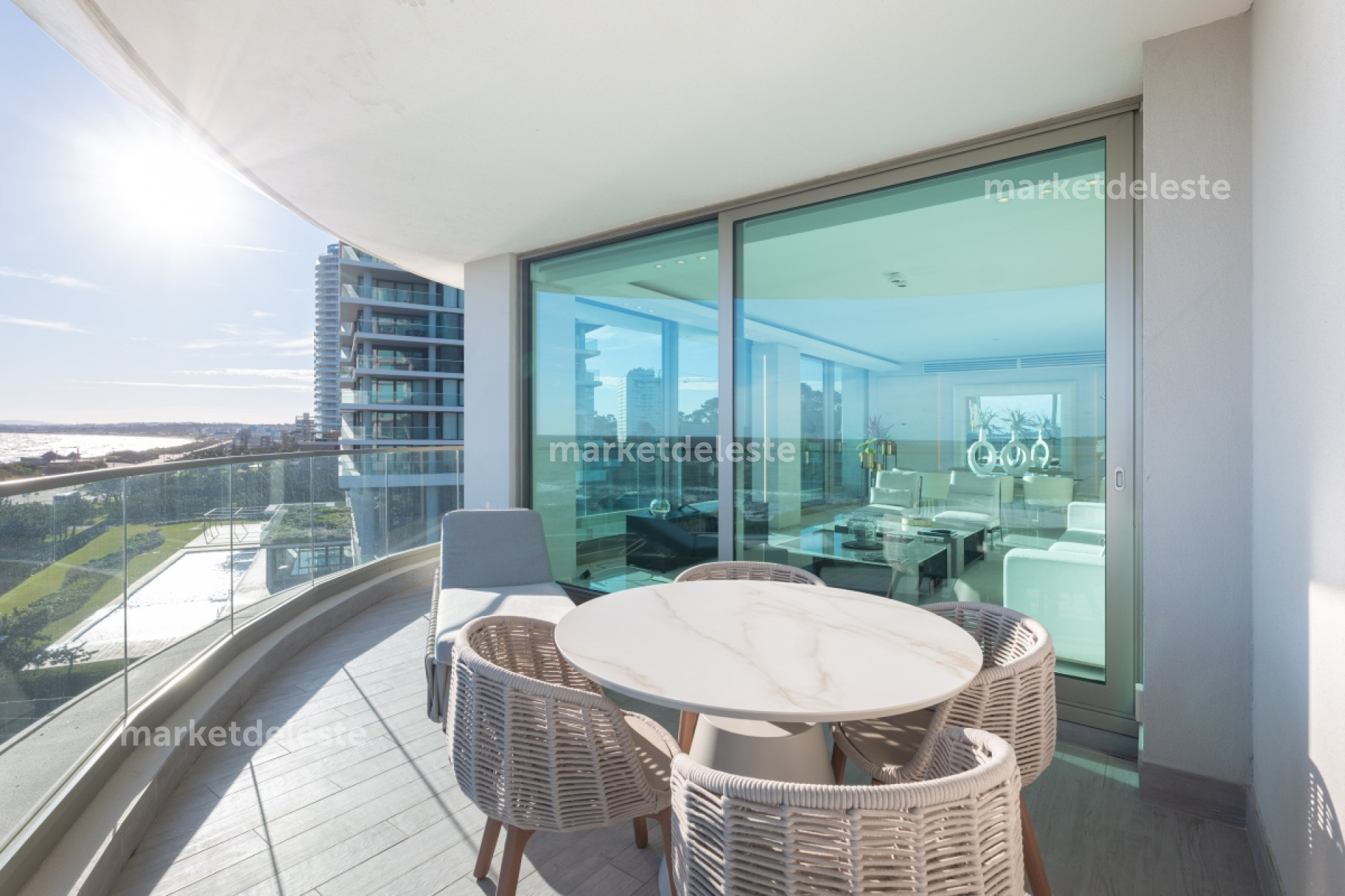 Apartamento ID.6475 - FENDI 01 PISO ALTO