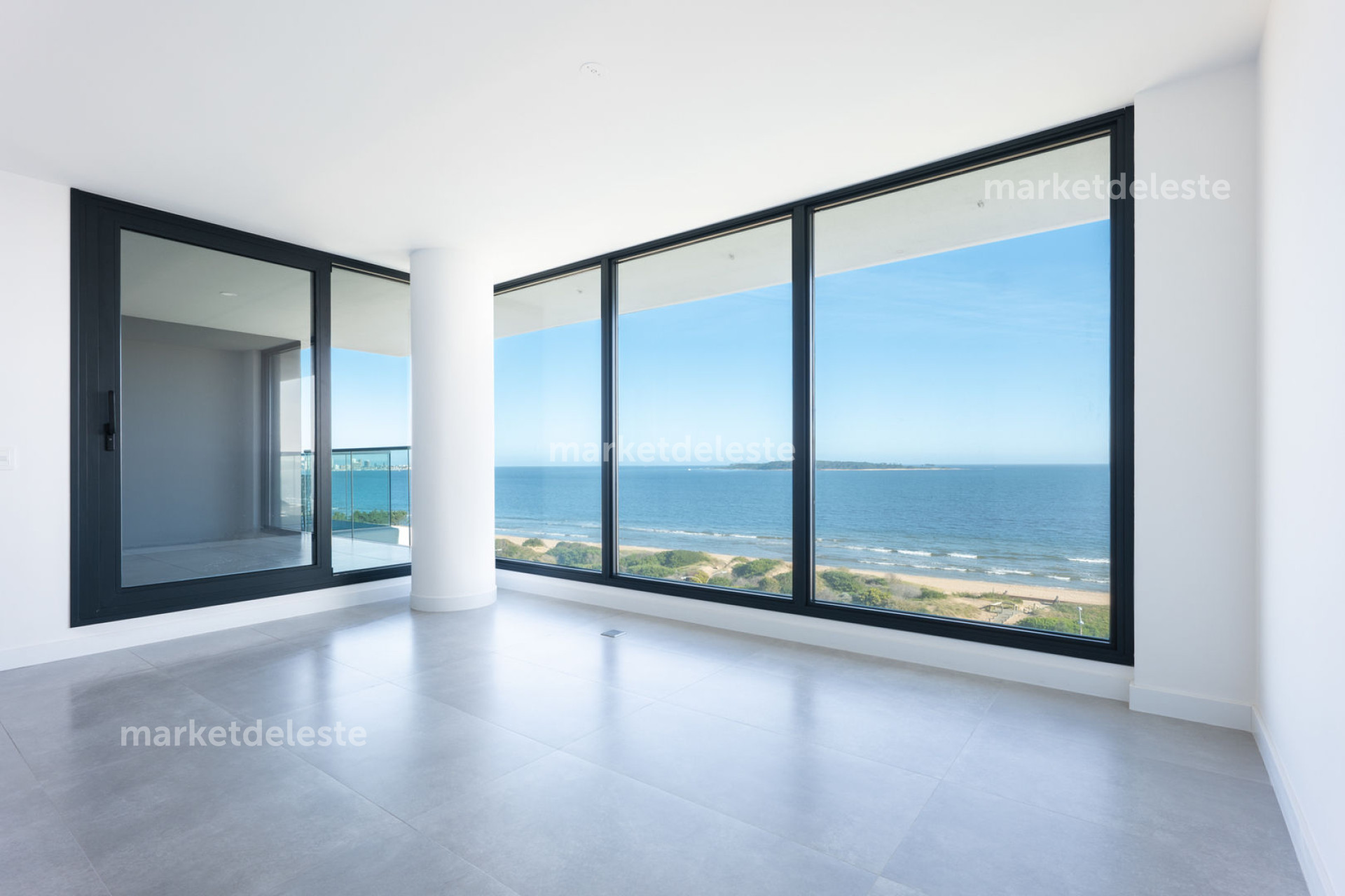 Apartamento ID.4966 - VENETIAN CENTRAL - 03  PISO BAJO 