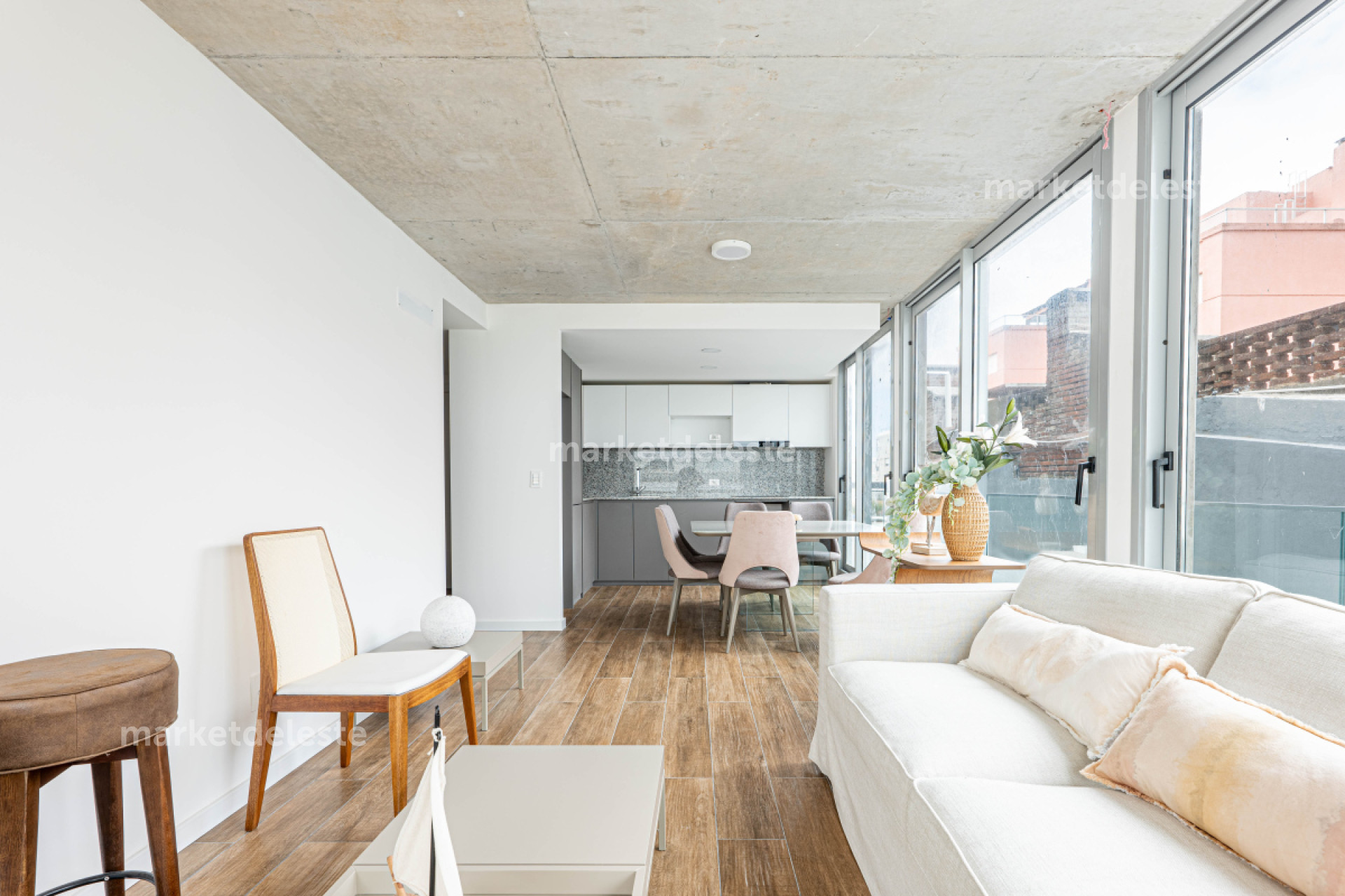 Apartamento ID.5854 - SUDESTE  - 2 DORM  - 102