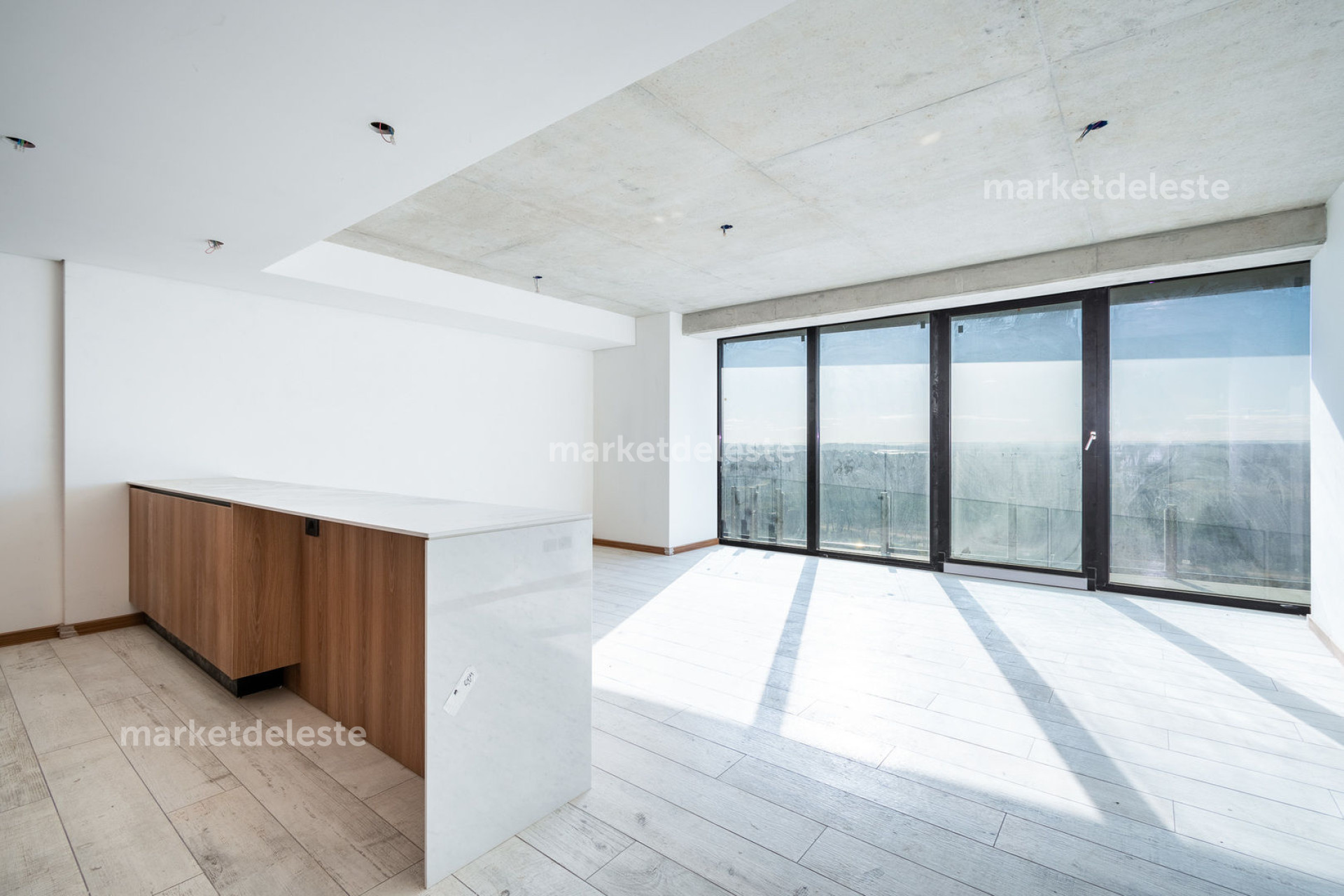 Apartamento ID.5195 - SURFSIDE - 1 DORM - 04