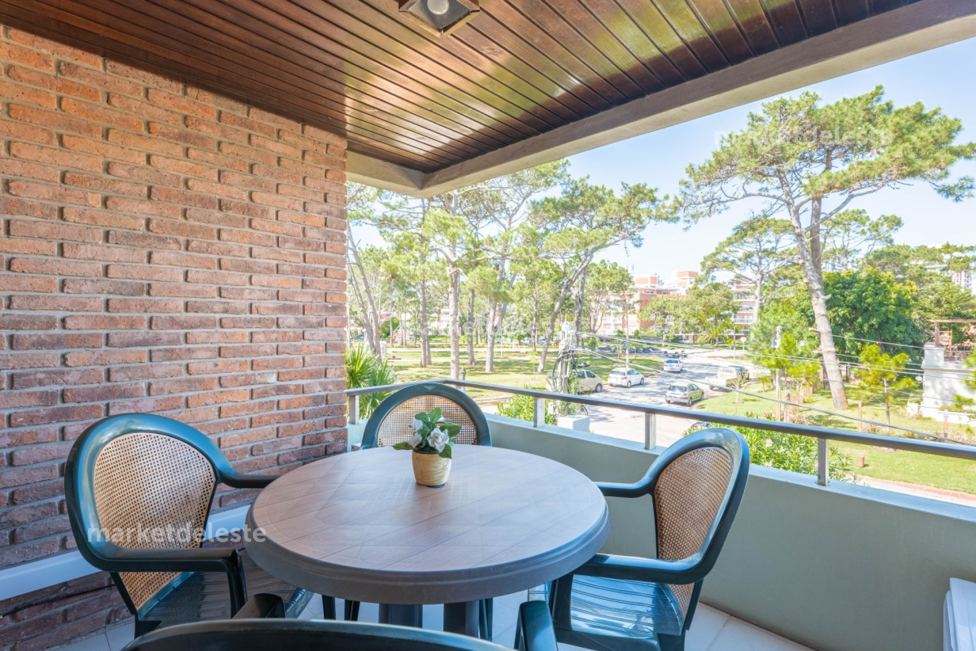 Apartamento ID.6315 - HELIOS - 1 DORM RECICLADO 