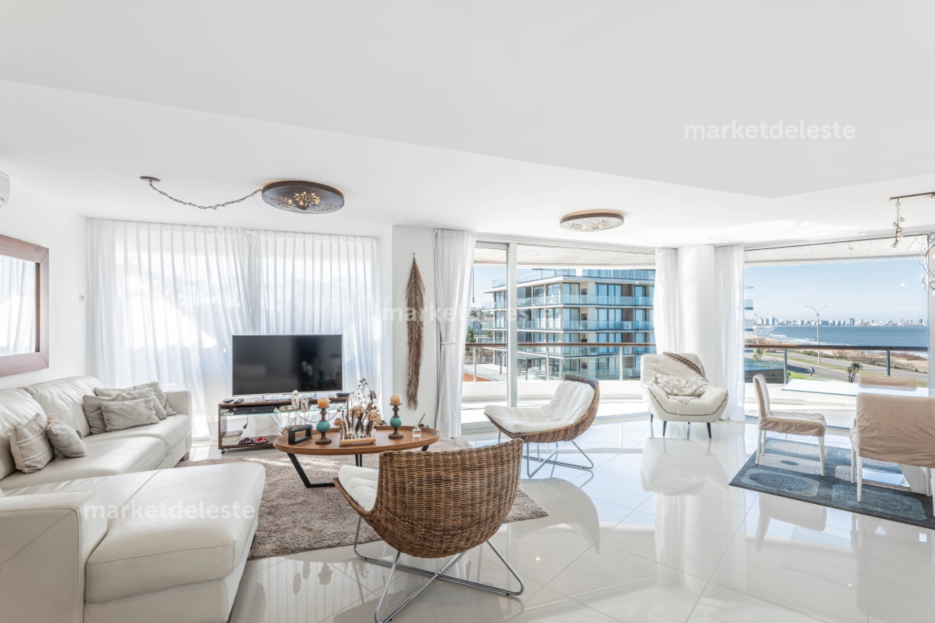 Apartamento ID.6705 - ISABEL - 04 - 3 DORMITORIOS