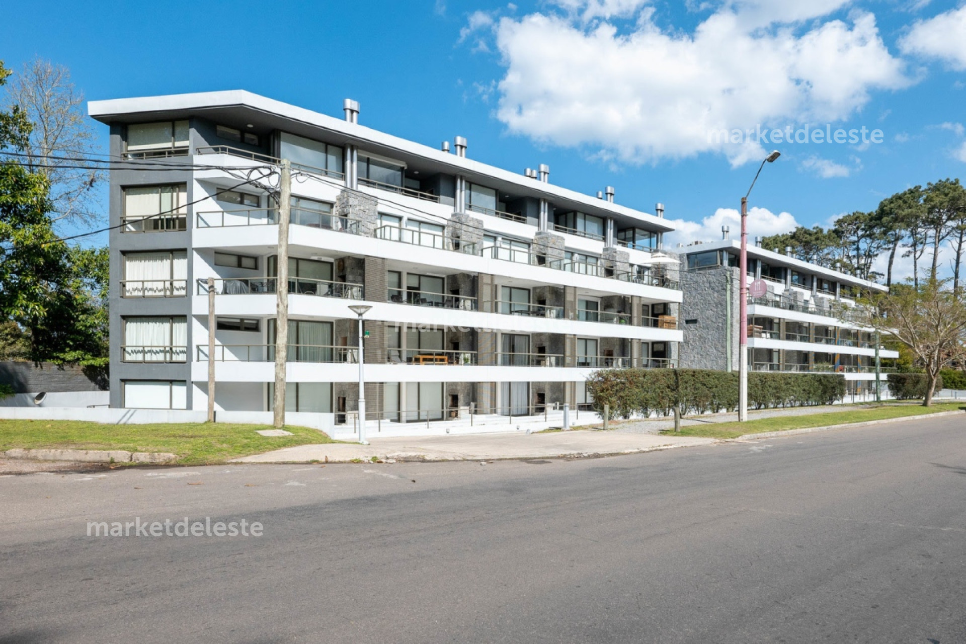 Apartamento ID.6503 - UNIQUE - 1 DORM Y MEDIO 