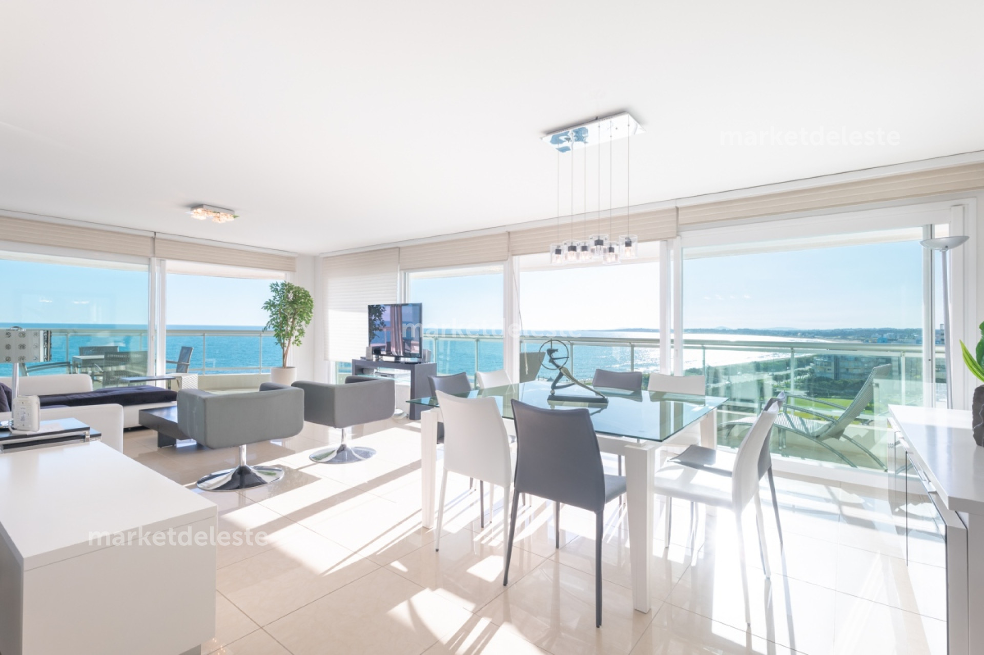 Apartamento ID.6343 - AQUARELA 05 - 3 SUITES