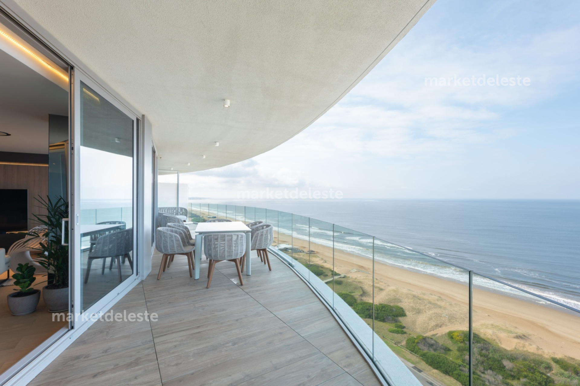 Apartamento ID.6644 - TRUMP PISO ALTO UNIFICADO