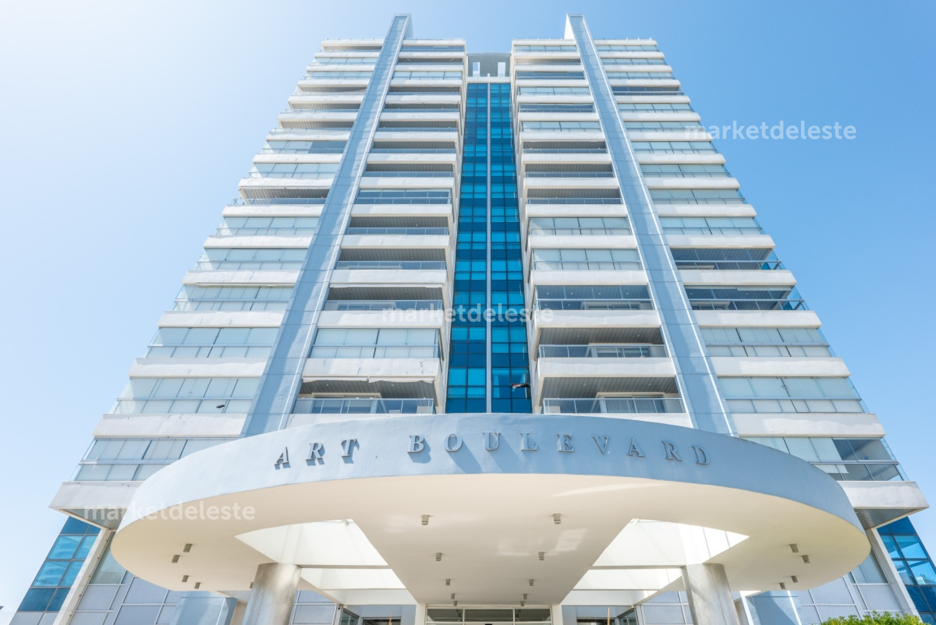 Apartamento ID.6789 - ART BOULEVARD - 2 DORM