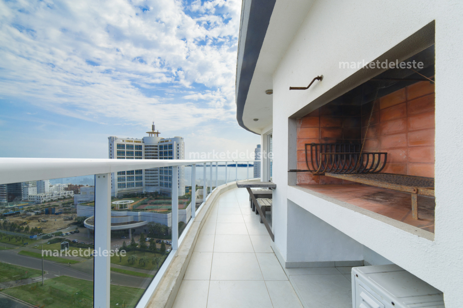 Apartamento ID.7396 - CASINO TOWER - 01 - 3 SUITE 