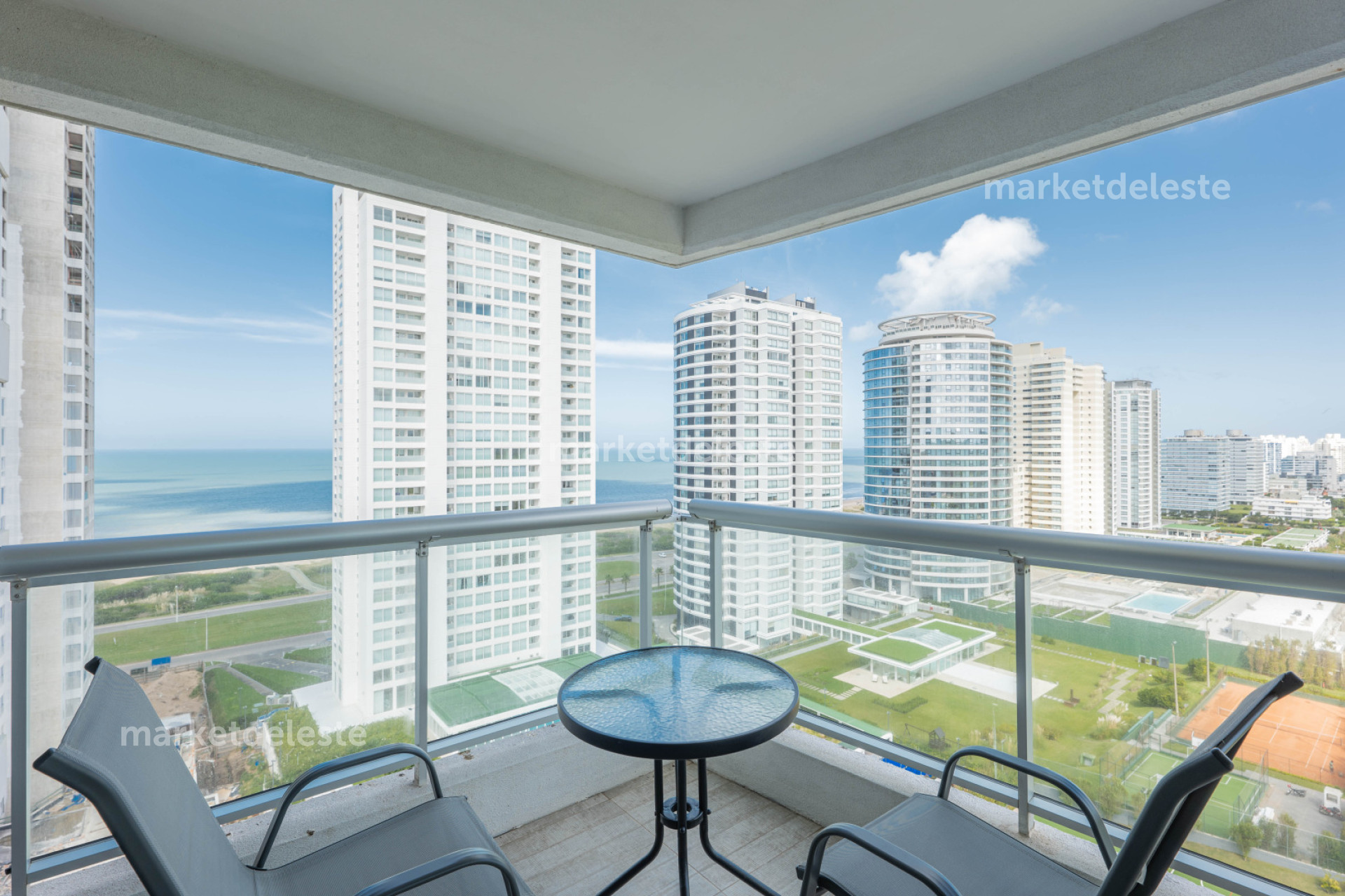 Apartamento ID.7858 - LOOK BRAVA - 2 SUITES Y SERVICIO