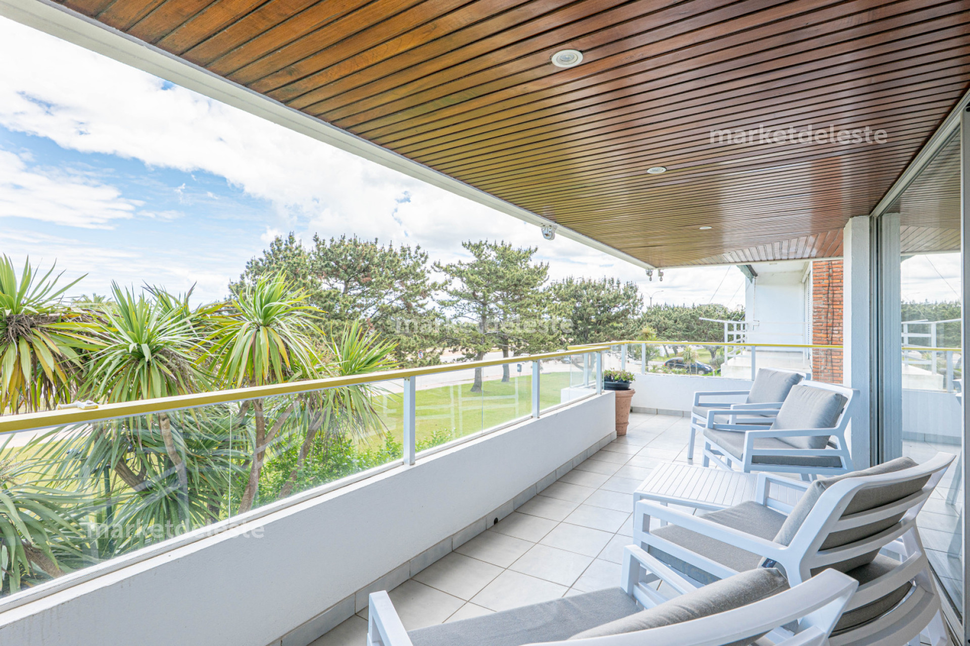 Apartamento ID.7668 - PLAYA MANSA 1RA LIENA - 3 DORMS 