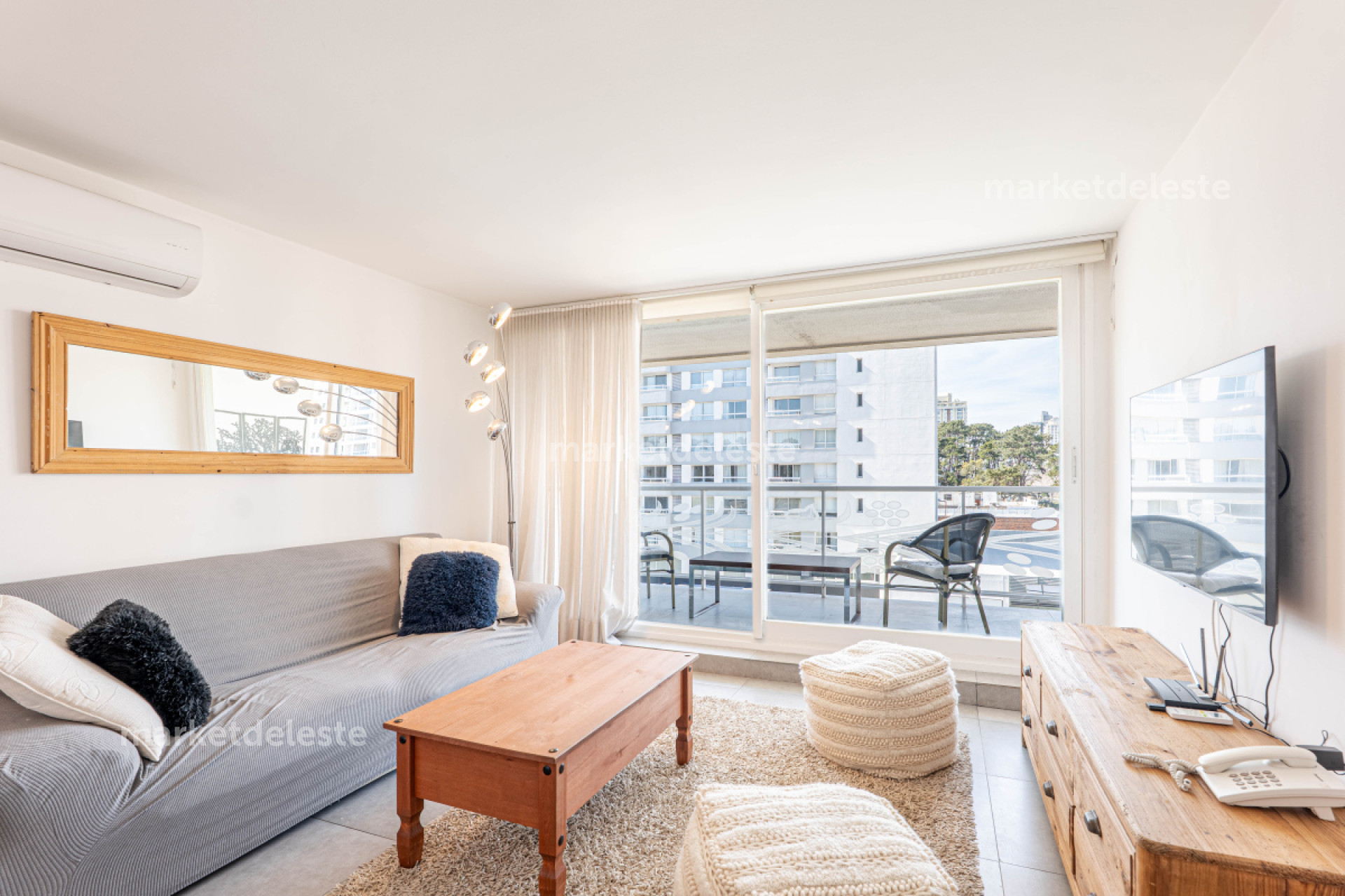 Apartamento ID.6357 - YOO - 1 DORM Y MEDIO