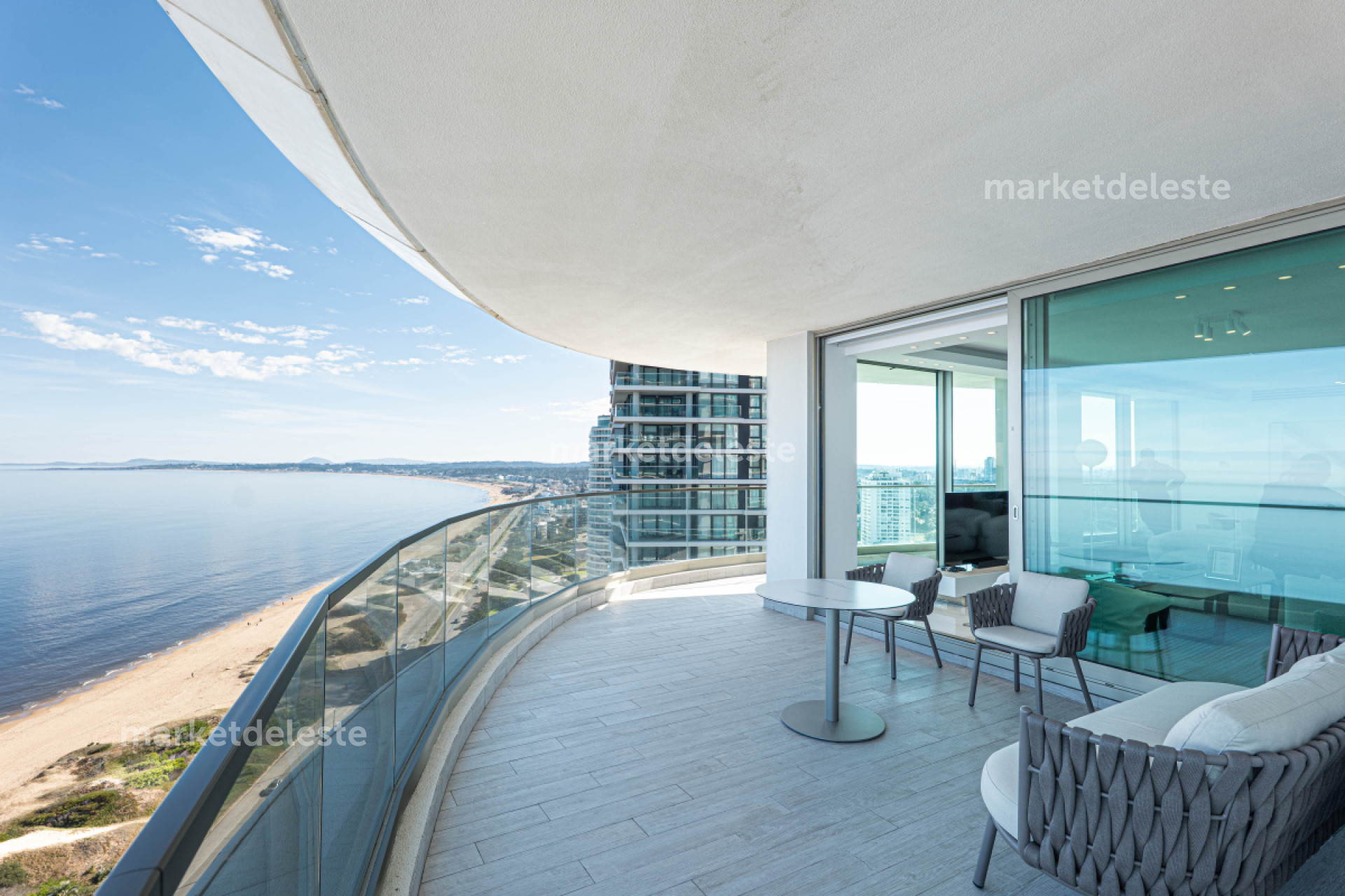 Apartamento ID.7616 - FENDI 01 TORRE 1 - 4 SUITE