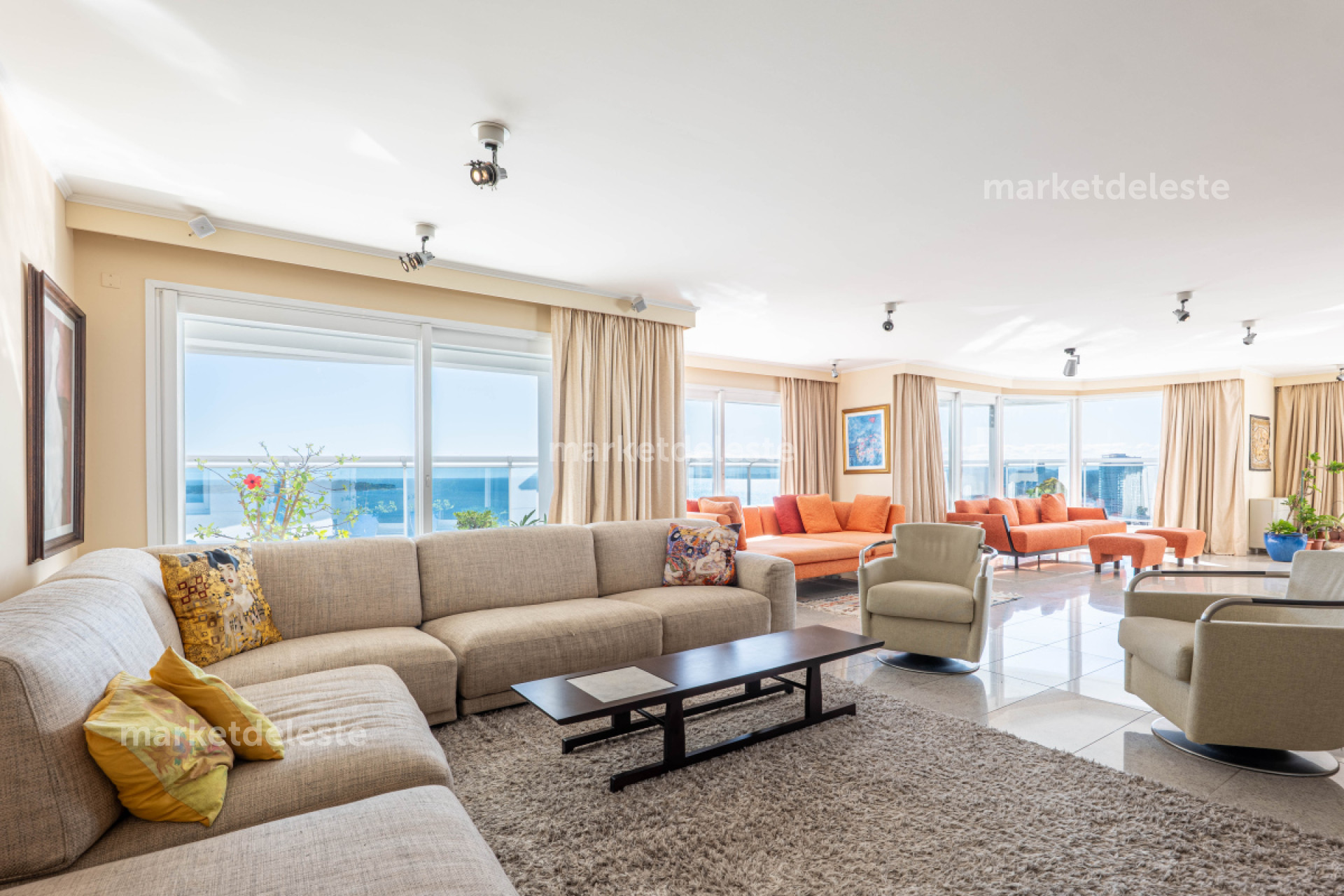 Apartamento ID.5966 - MILLENIUM UNIFICADO ESQUINERO 