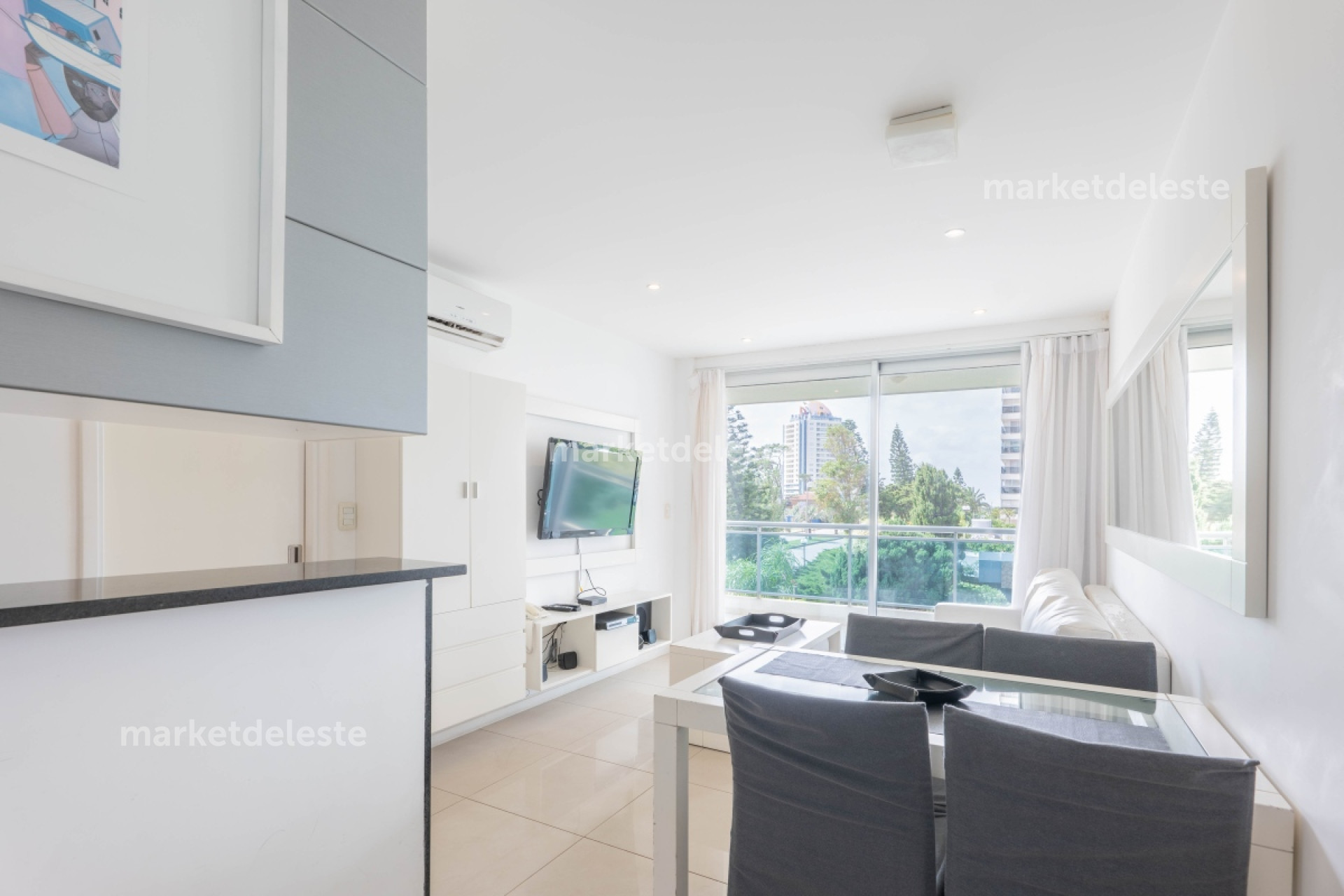 Apartamento ID.6147 - EDIFICIO SOL & LUNA II - 1 DORM - 