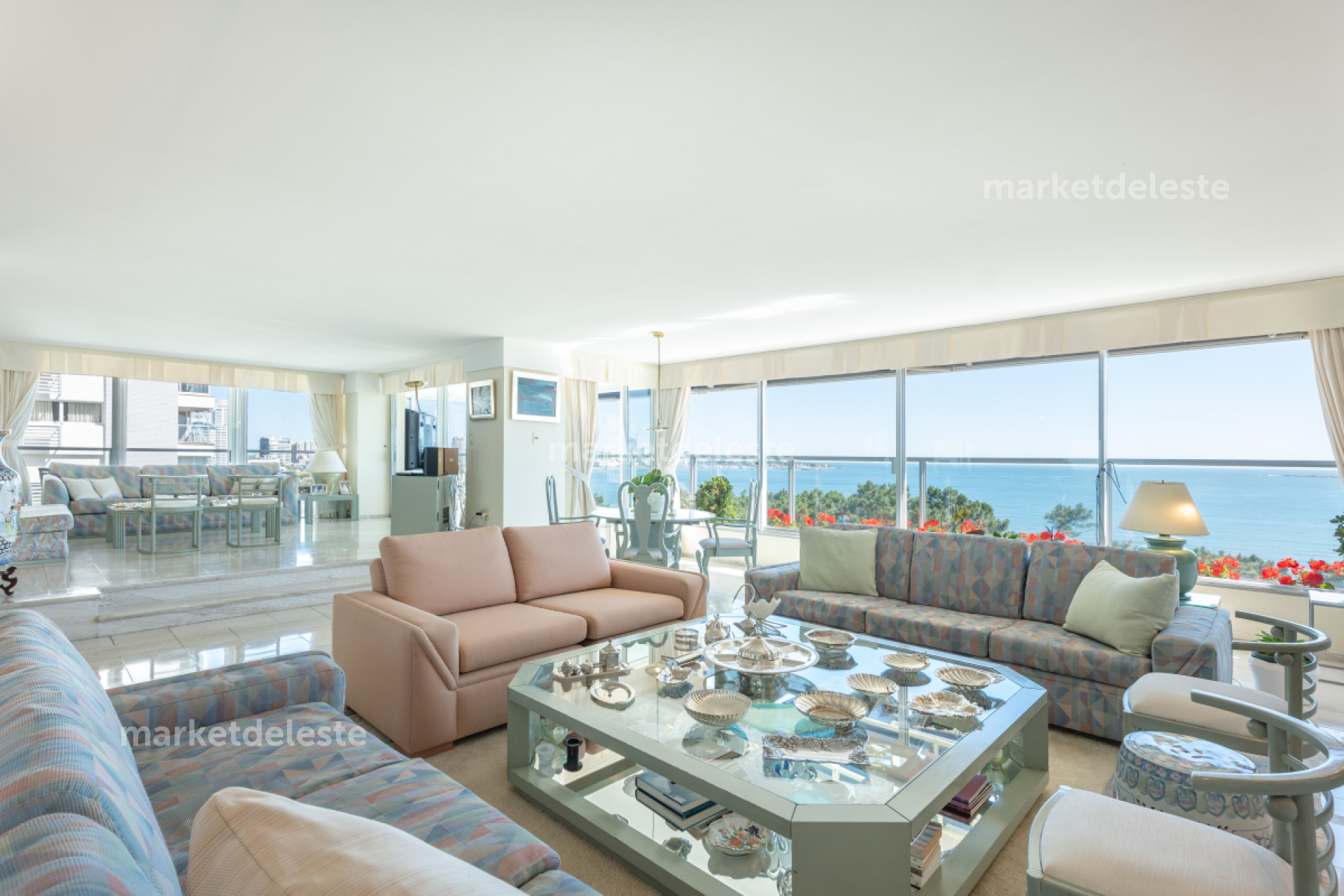 Apartamento ID.7069 - GOLDEN GATE - 3 DORM + DEP.