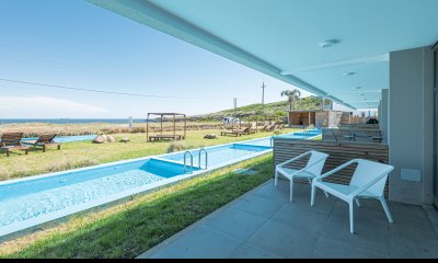 SYRAH PREMIUM PUNTA BALLENA - MONOAMBIENTE CON PISCINA