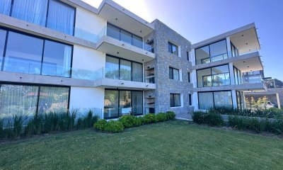 Apartamento en Punta del Este, Brava