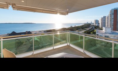 CORAL TOWER ESQUINERO