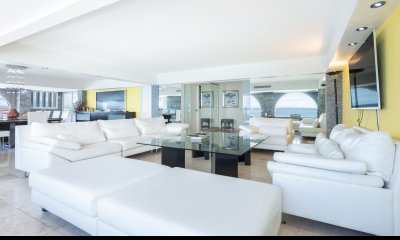 PENINSULA SEMIPISO