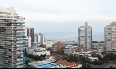 ARTOWER - PISO ALTO - 1 DORM Y MEDIO
