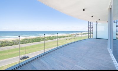 TRUMP ESQUINERO 01