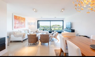 MARIGOT BRAVA - 3 SUITES + DEPENDENCIA