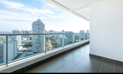 Apartamento en Punta del Este, Brava