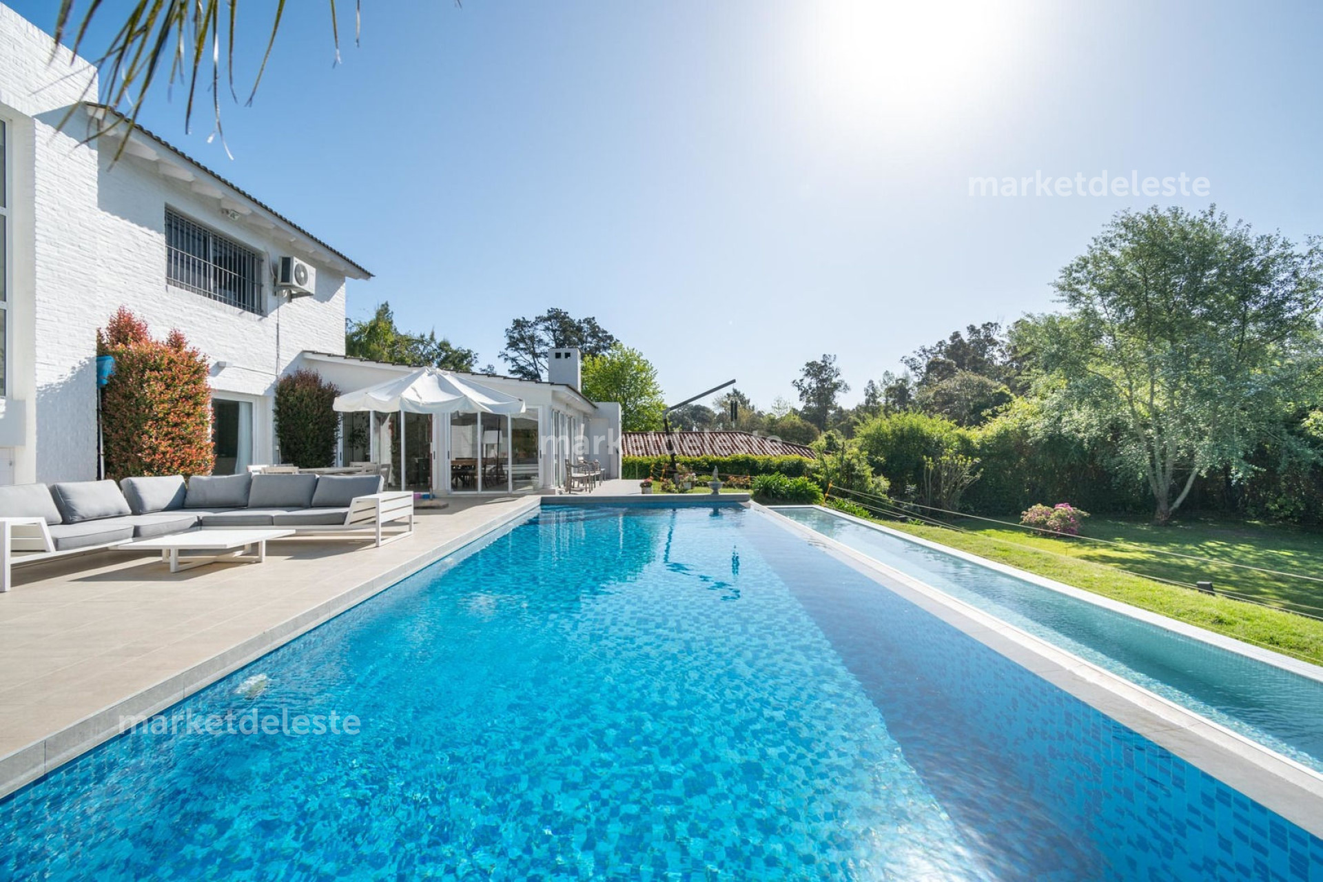 BARRIO GOLF ESPECTACULAR  - MKT4813C