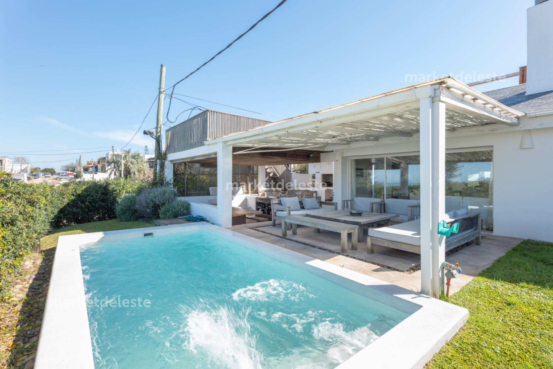 Casa ID.6855 - CASA EN LA BARRA - ESPECTACULAR 