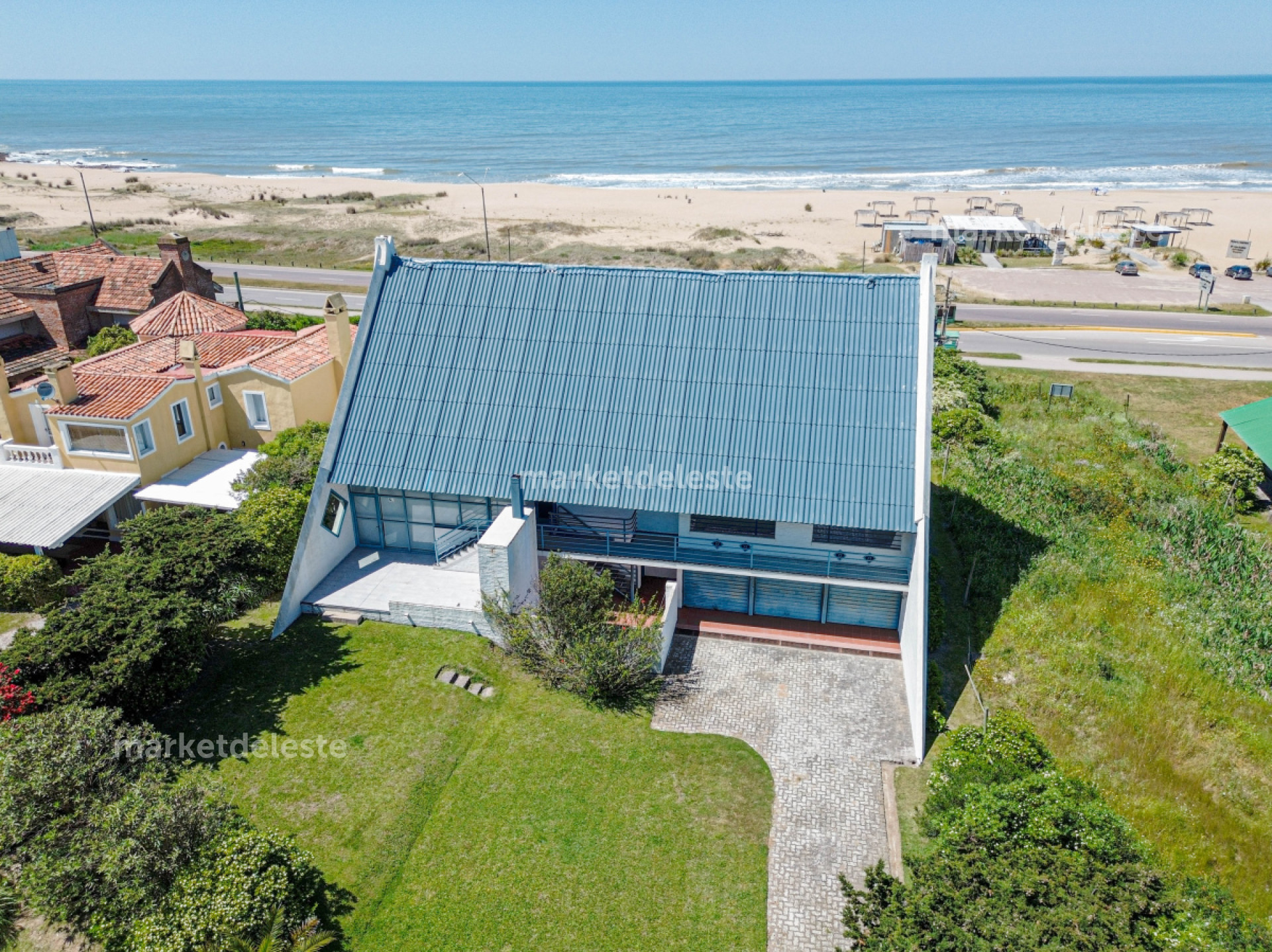 Casa ID.6971 - ÚNICA EN PRIMERA LINEA - MONTOYA