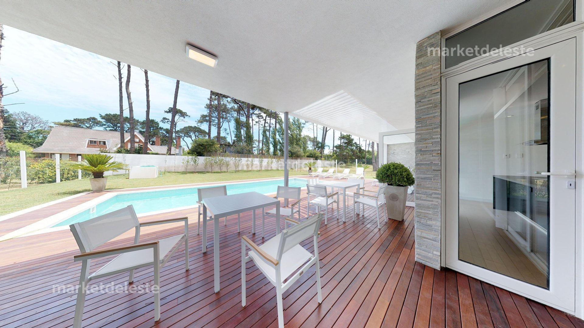 Casa ID.2060 -  BOULEVARD PARK - INCREIBLE 