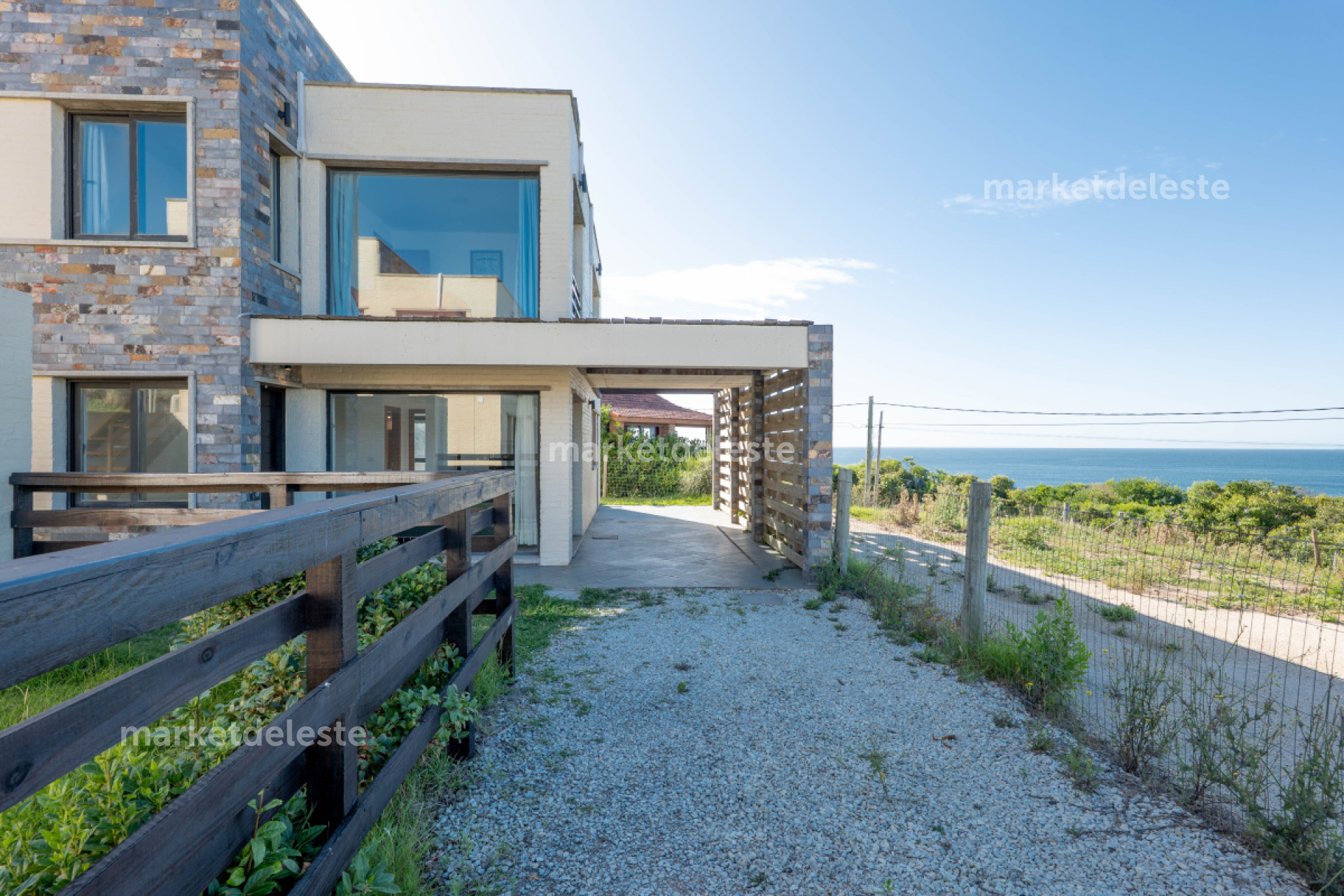 Casa ID.7190 - CASA EN PUNTA COLORADA CON VISTA AL MAR 