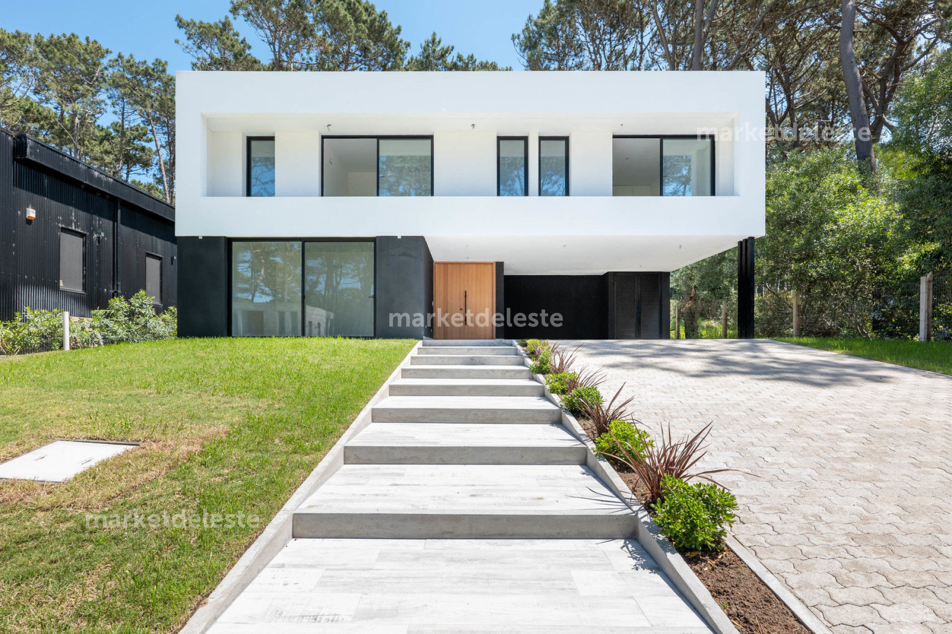 Casa ID.5260 - BARRIO PRIVADO