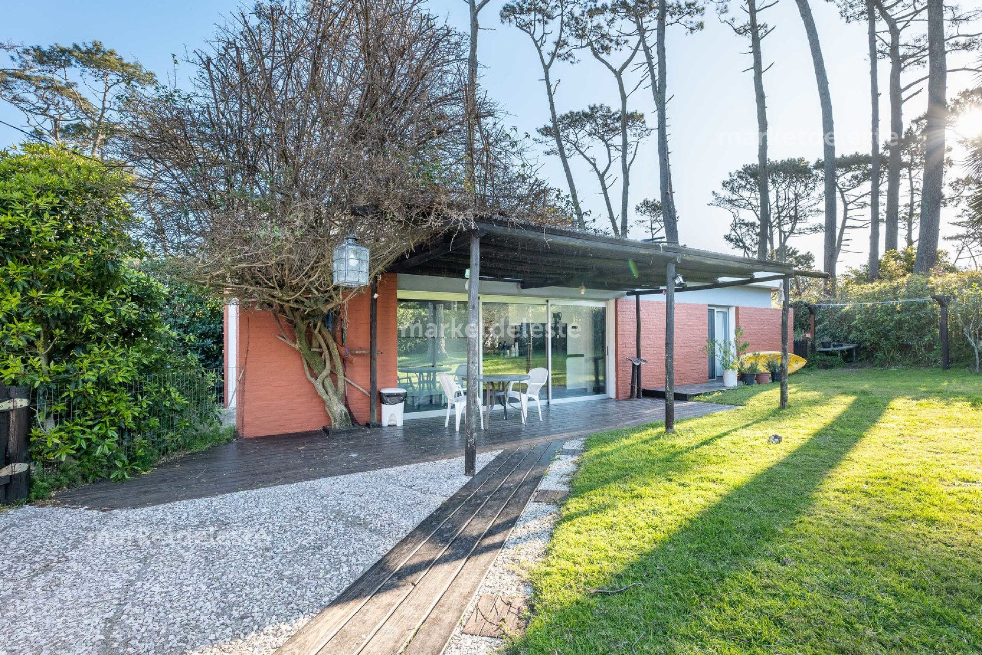 Casa ID.5448 - CASA EN VENTA 3 DORMI-S PINARES 