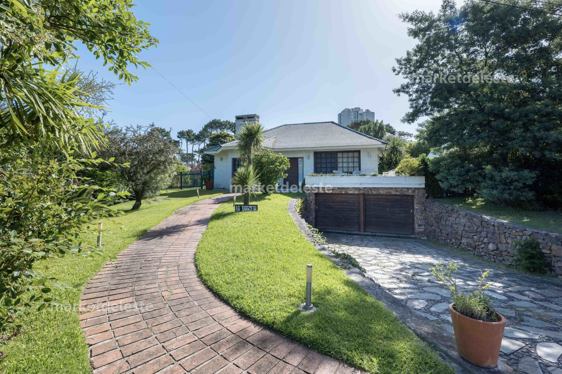 Casa ID.5529 - CASA EN BARRIO CANTEGRIL