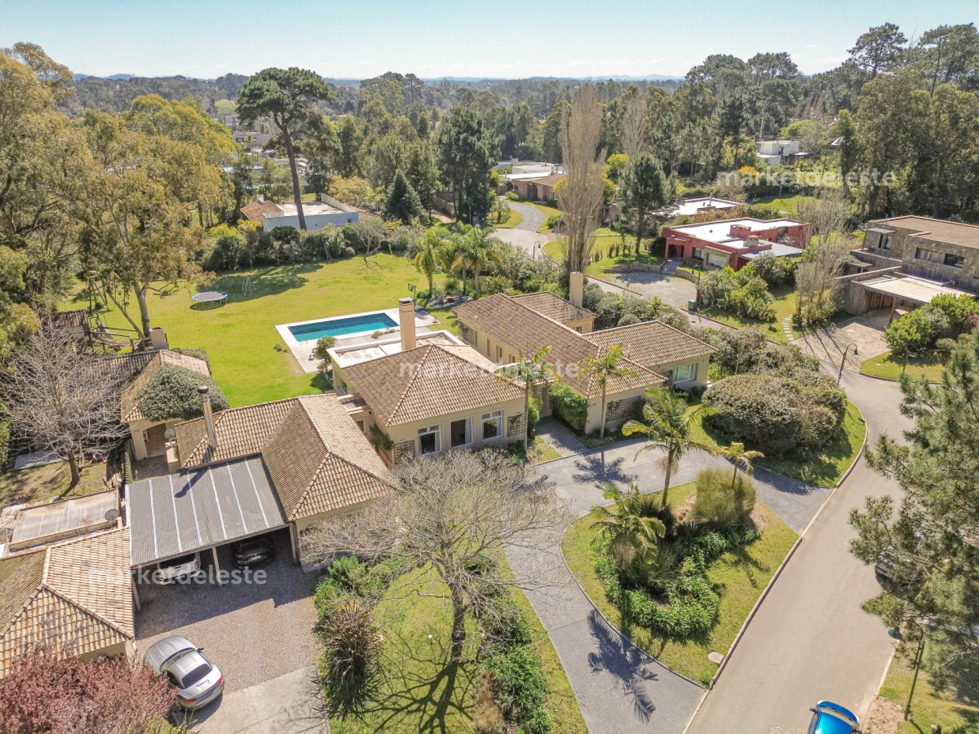 Casa ID.7605 - LA ARBOLADA - UNA CHACRA EN BARRIO PRIVADO