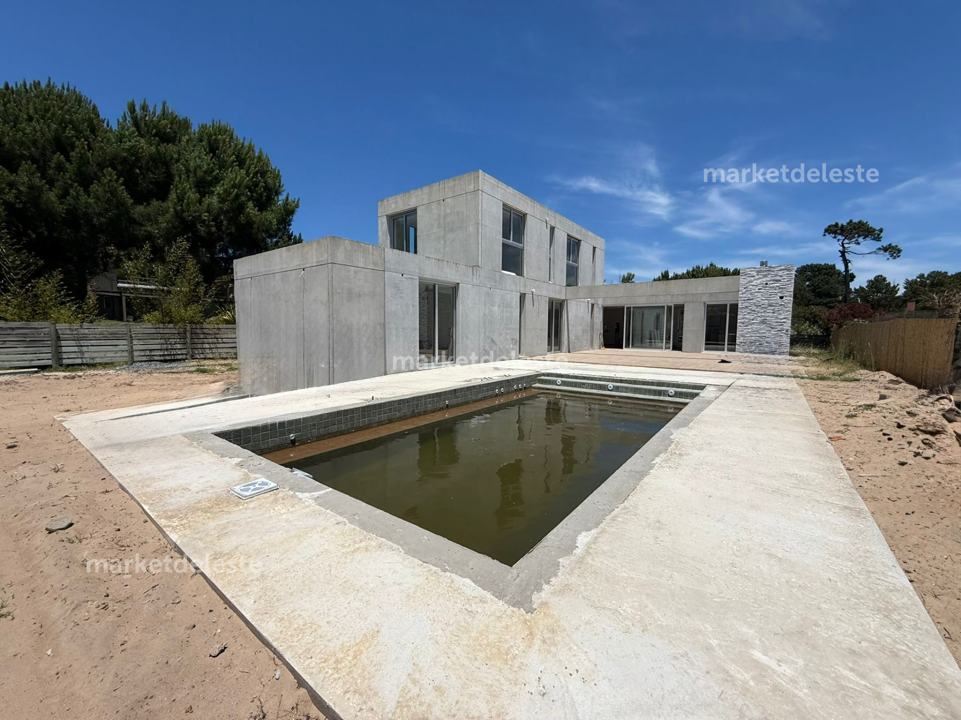 Casa ID.7773 - CASA A ESTRENAR EN BARRIO PRIVADO 