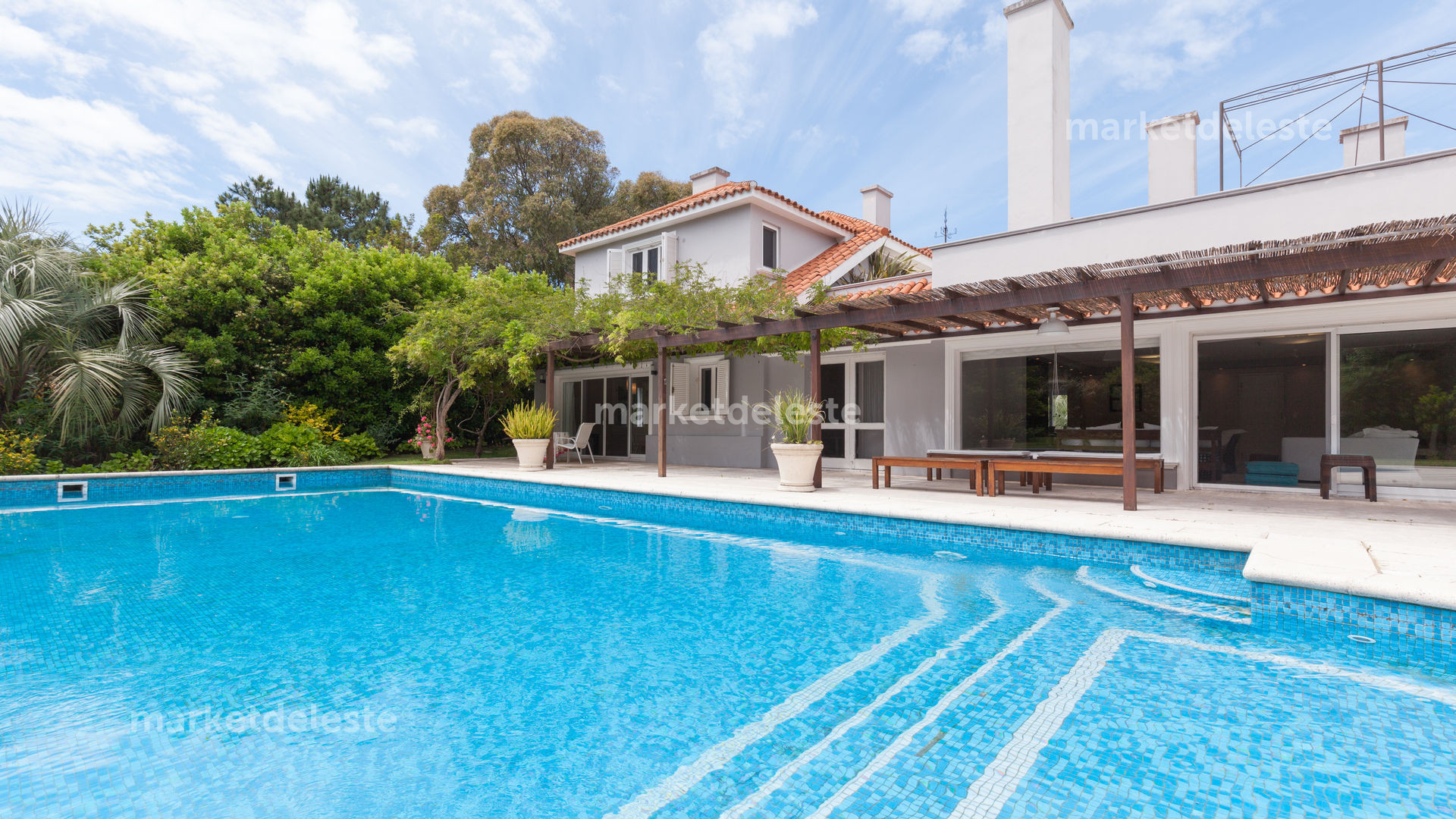 Casa ID.790 - A METROS DEL MAR