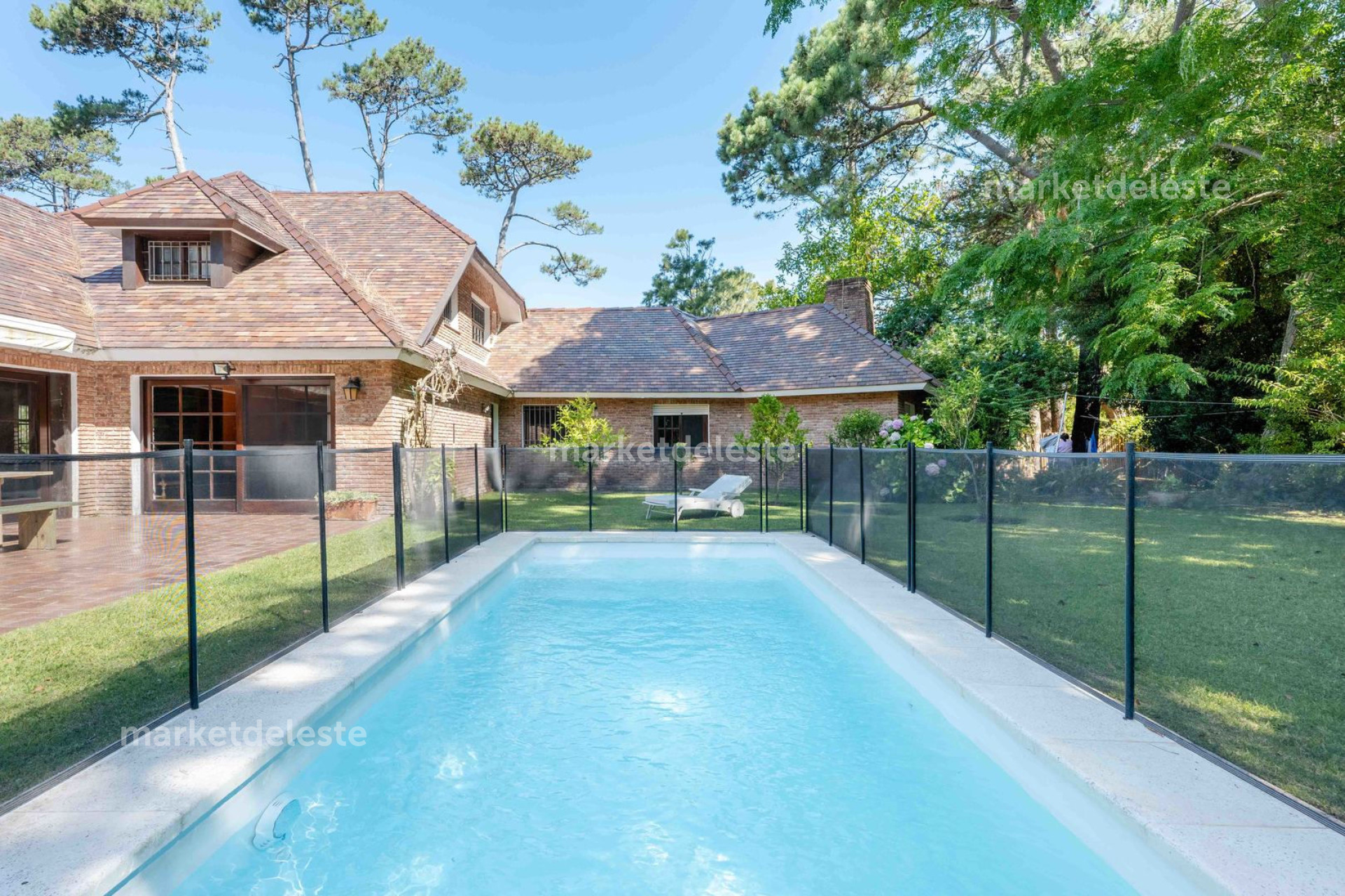 Casa ID.803 -  ARQ BOXER ANAYA EN EL GOLF 