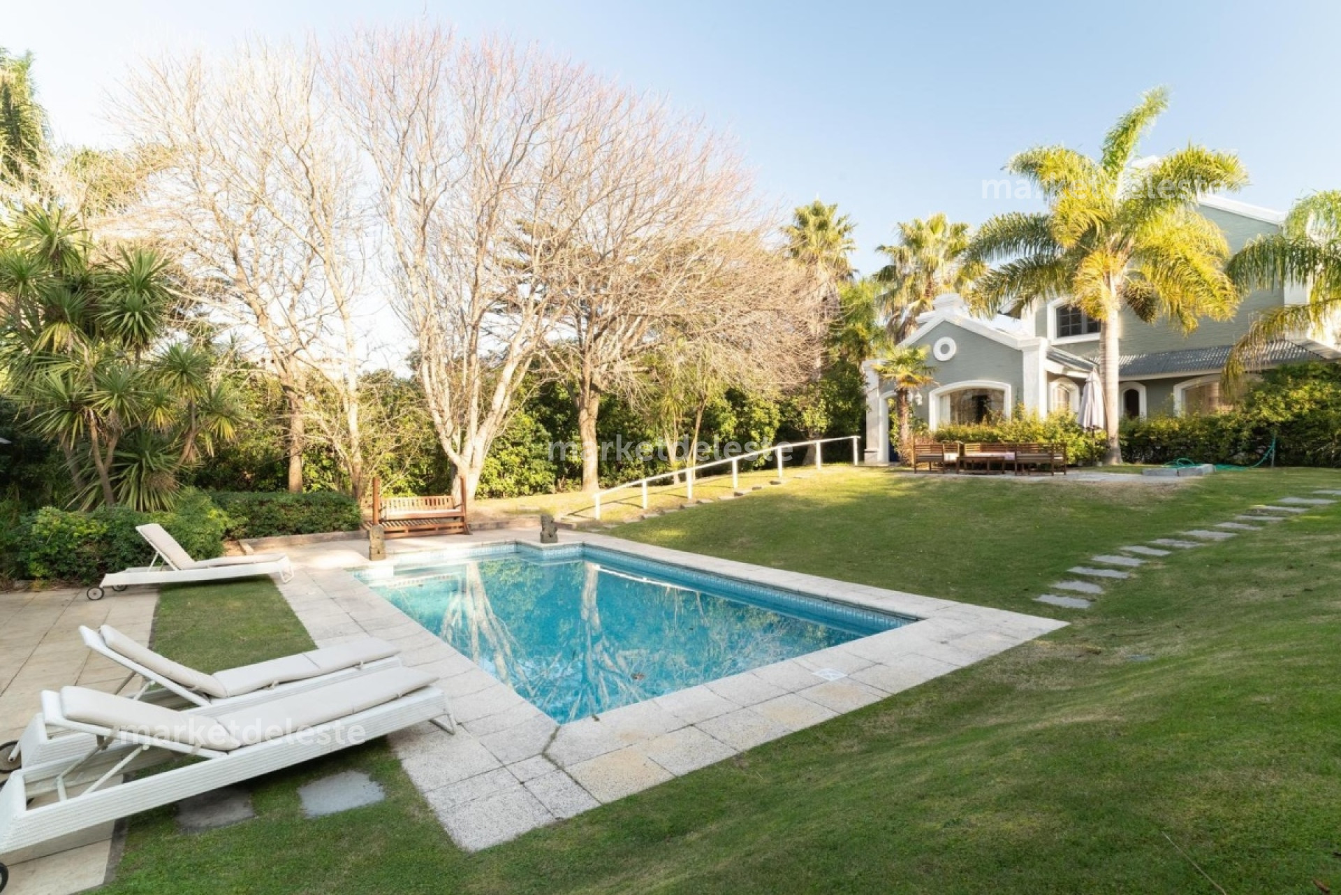 Casa ID.1817 - CASA EN LA BARRA - ESPECTACULAR 