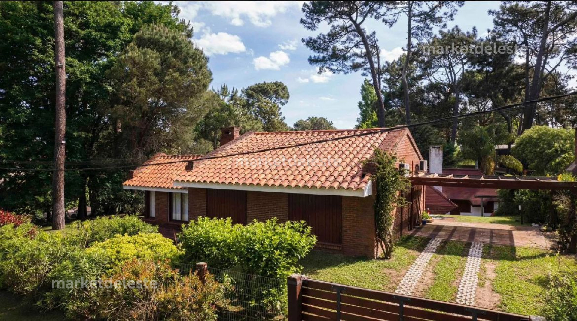 Casa ID.7730 - VENTA DE CASA EN PINARES