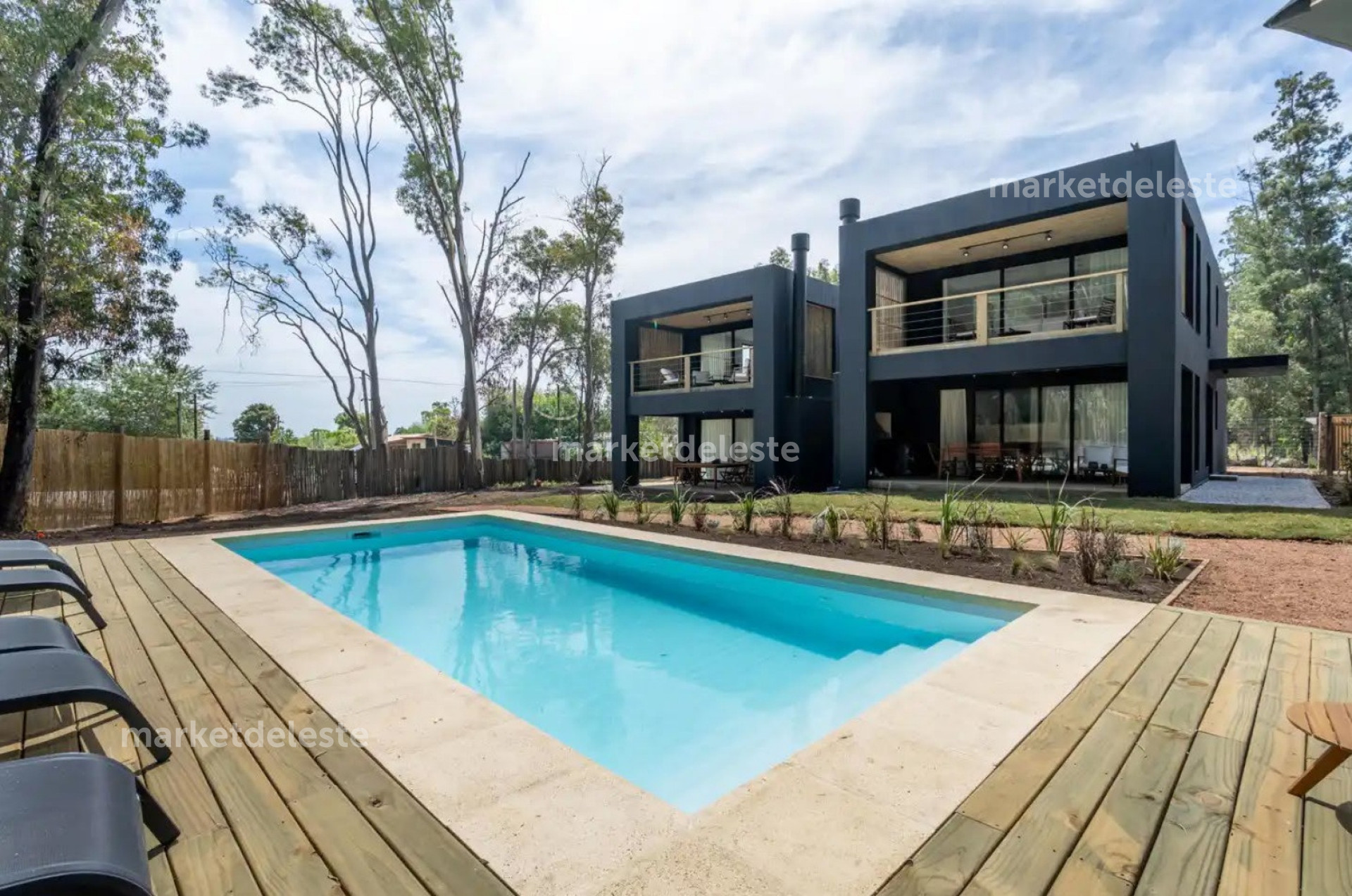 Casa ID.7766 - LA BARRA - CASA MODERNA A ESTRENAR - 4 DORMS 