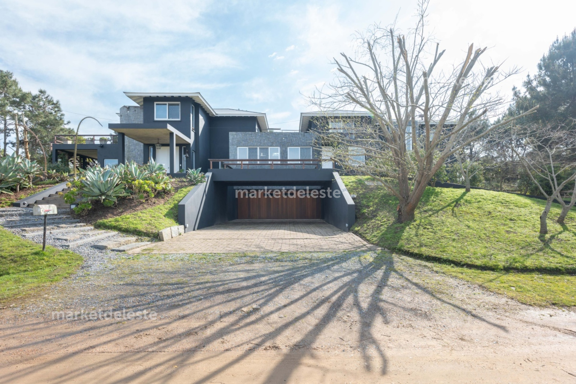 Casa ID.6850 - CASA EN LA BARRA- ESPECTACULAR