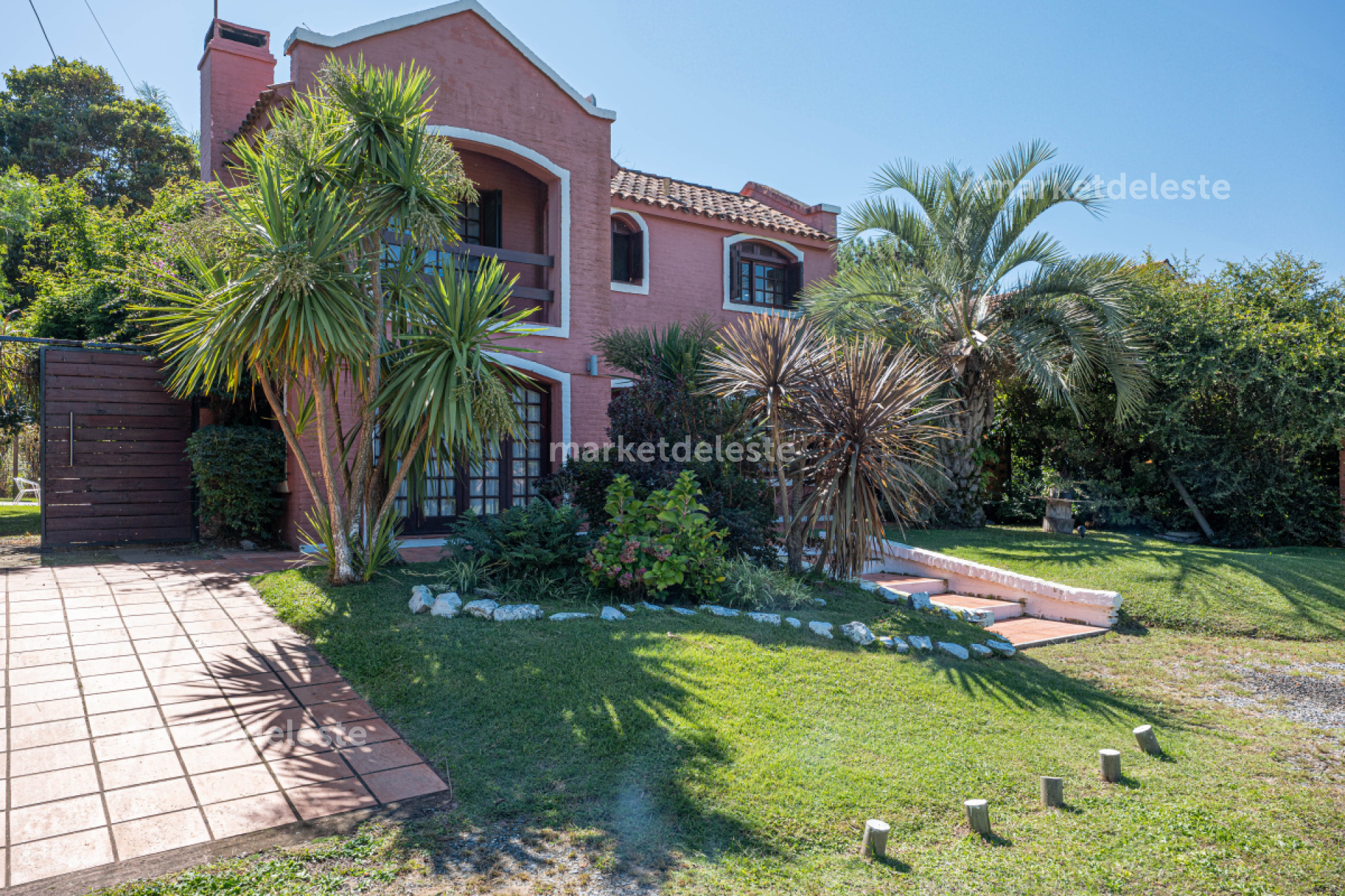 Casa ID.6635 - CASA EN PORTEZUELO 5 DORMITORIOS